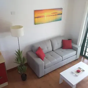  Apartment Duplex -the Sunny Hut - Swimming Pool - Free Wifi & Ac- Marinas